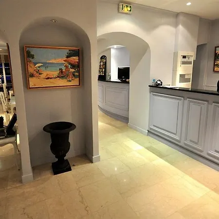 De Provence Hotel